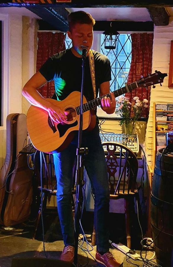 Jolly Sailor Inn Looe Zewnętrze zdjęcie
