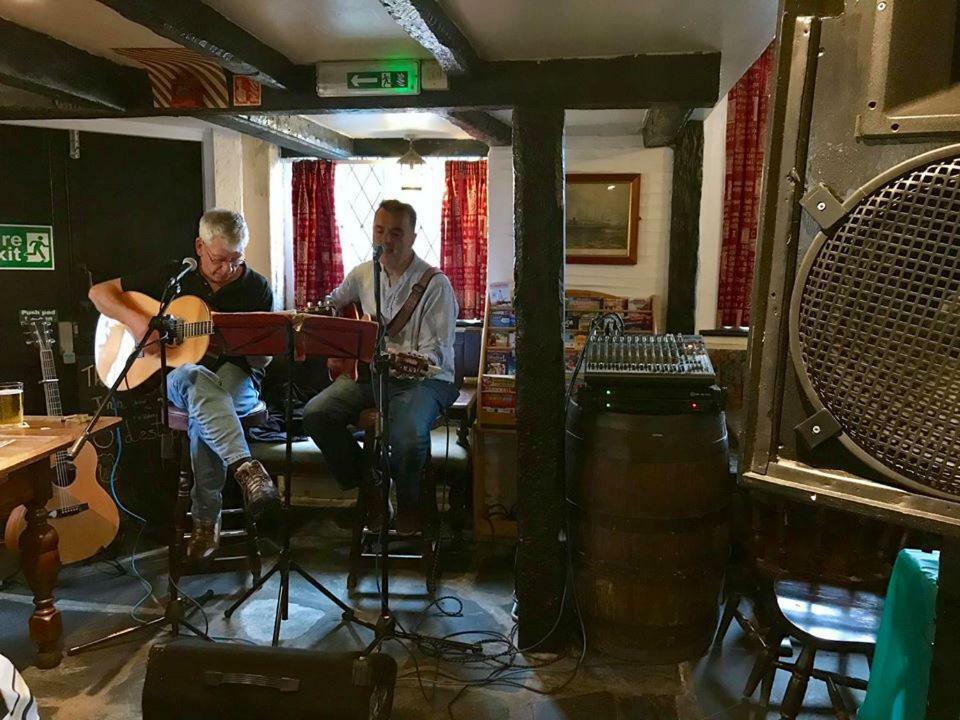 Jolly Sailor Inn Looe Zewnętrze zdjęcie